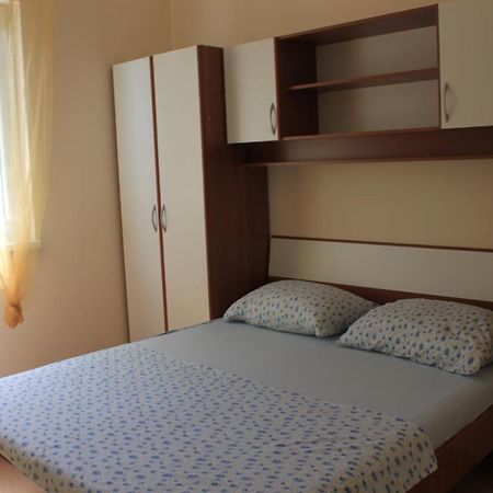 Summer House In Новаля Екстериор снимка