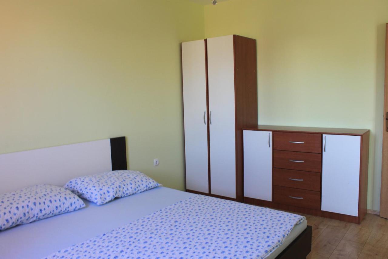 Summer House In Новаля Екстериор снимка